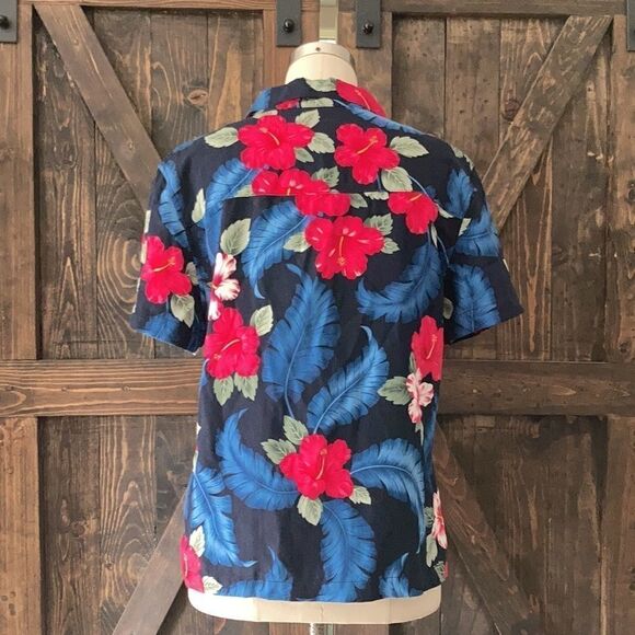 La Cabaña Rayon Tropical front button top Sz-Small - Picture 5 of 7